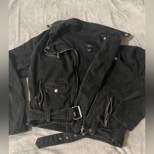 Lightweight moto jacket